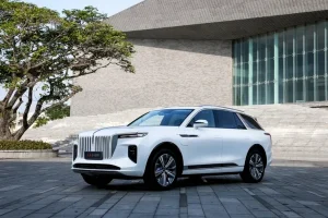 Hongqi E-SH9