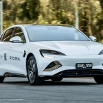 Harga BYD Seal 2026, Sedan Mewah Listrik Rasa Mobil Sport - Tuwaga