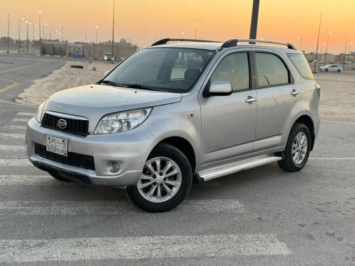 Daftar Harga Terios 2012 TX Bekas, SUV 7-Seater Mulai Rp95 Jutaan Daftar Harga Terios 2012 TX Bekas, SUV 7-Seater Mulai Rp95 Jutaan