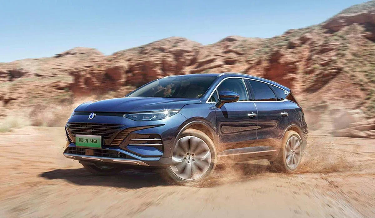 Denza N8 Terbaru Bisa Tempuh 1.003 Km Sekali Cas, Baterainya 130 kWh