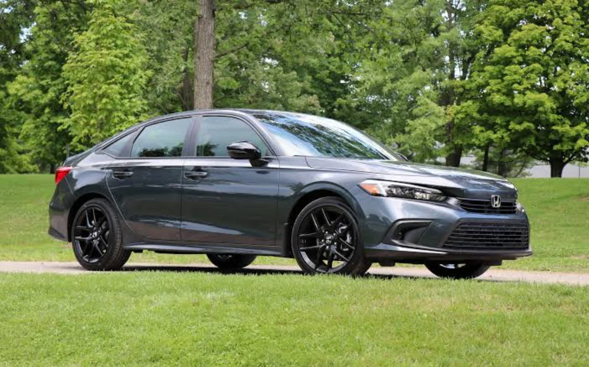 Sedan Bekas Honda Civic 2022 Sudah Lebih Murah, Segini Pasarannya! Sedan Bekas Honda Civic 2022 Sudah Lebih Murah, Segini Pasarannya!