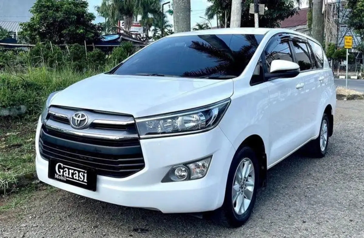 Mobil Bekas Innova Reborn 2017-2018: Harga Bekas & Tips Membeli Mobil Bekas Innova Reborn 2017-2018: Harga Bekas & Tips Membeli