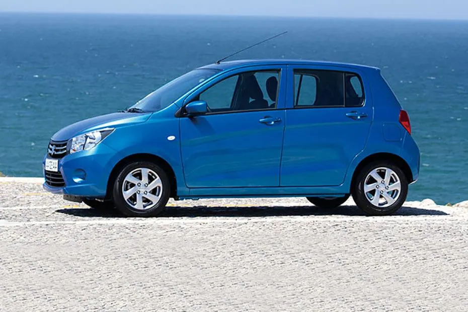 10 Mobil Suzuki Bekas Irit BBM yang Masih Layak Diburu, Mulai Rp60 Jutaan! Suzki Celerio 2017 mobil Suzuki bekas irit BBM - Moladin