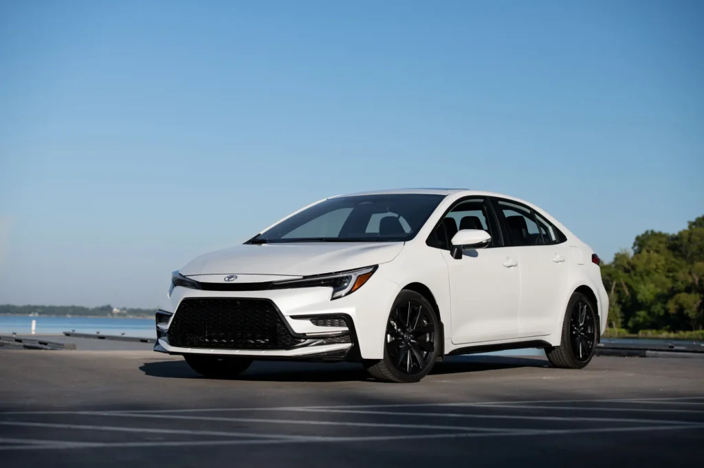 Toyota Corolla Special Edition 60th Anniversary - Moladin