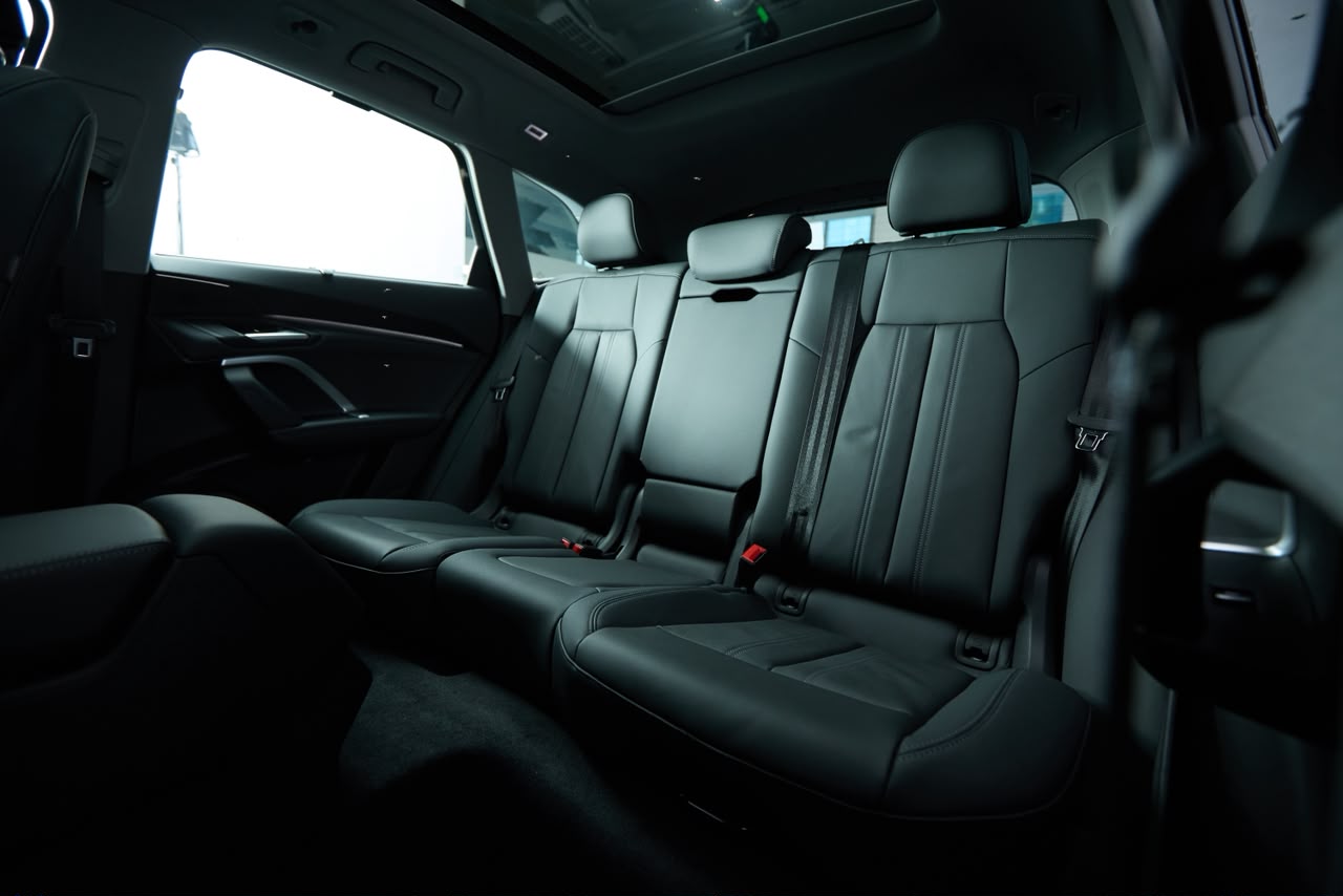 Audi Q5 SUV Generasi Terbaru Resmi Meluncur di GIIAS 2026 WhatsApp Image 2026 08 05 at 15.30.33d