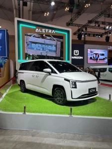 Aletra Perkenalkan LMPV Listrik Aletra L7 di GIIAS 2026, Bidik Segmen Keluarga Indonesia