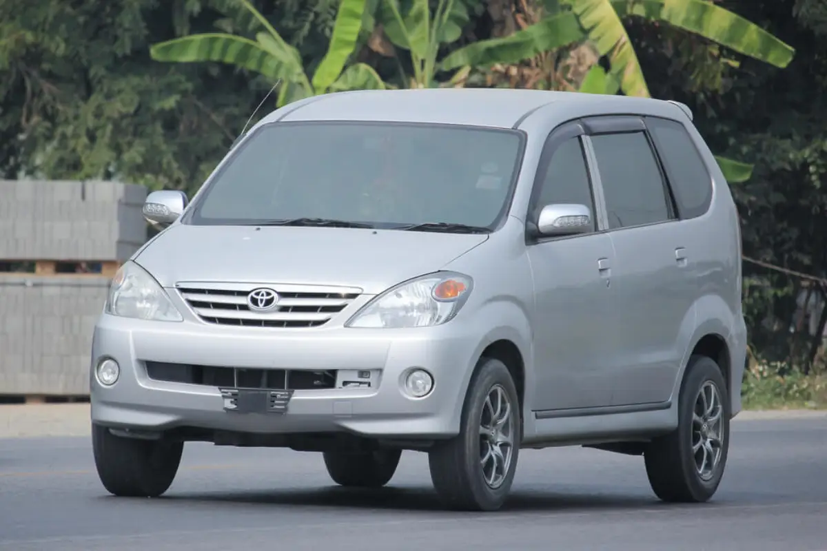 Mobil Bekas Avanza 2008-2009 Mulai Rp70 Jutaan, Cek Harga dan Tips Belinya! Mobil Bekas Avanza 2008-2009 Mulai Rp70 Jutaan, Cek Harga dan Tips Belinya!