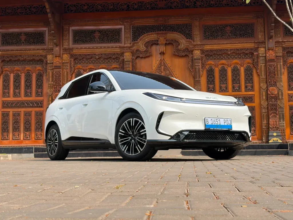 baic t1 cover