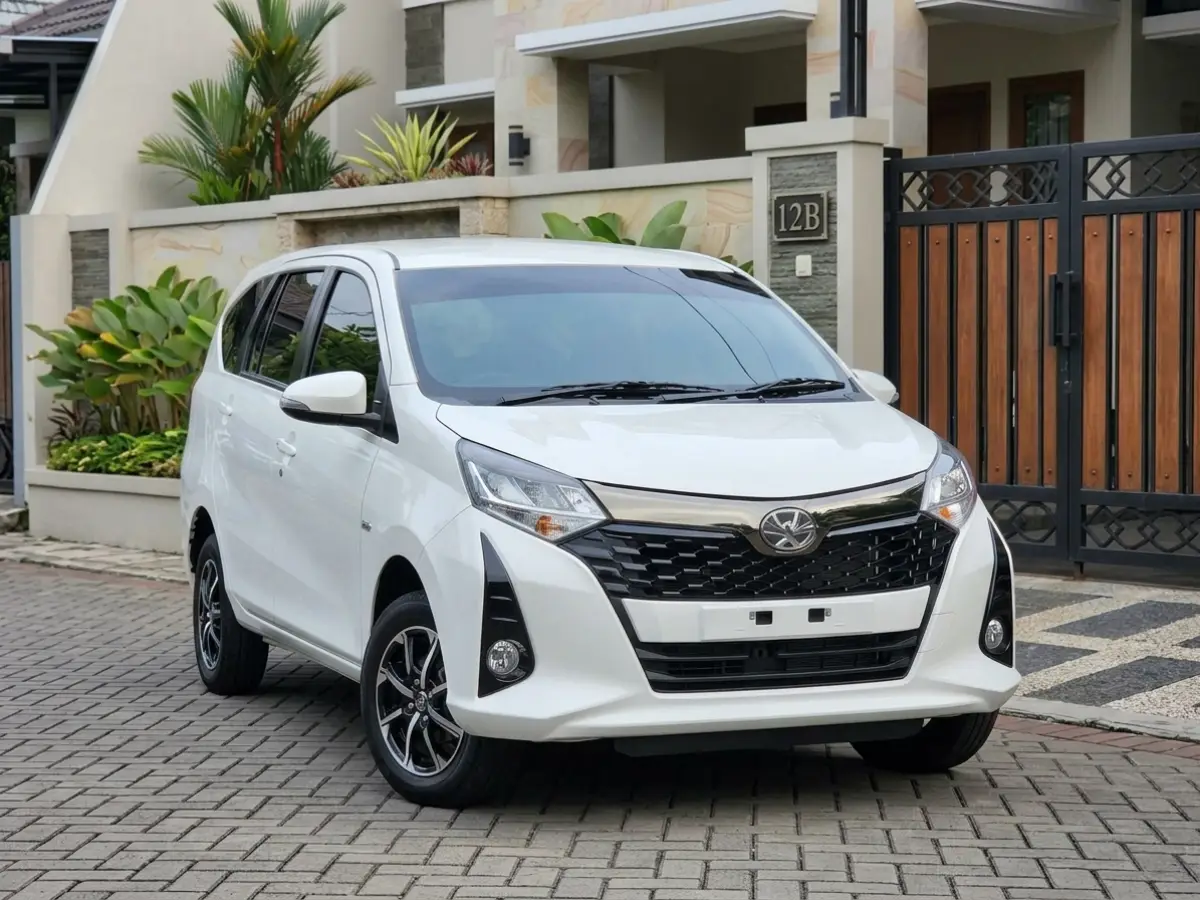 Calya E M/T 2026: Harga Rp173 Jutaan & Spesifikasi Calya E M/T 2026: Harga Rp173 Jutaan & Spesifikasi