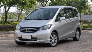 Harga Honda Freed 2009 Bekas, Mobil Pintu Geser yang Kini Makin Murah