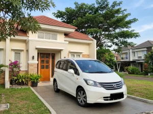 Harga Honda Freed 2009 Bekas, Mobil Pintu Geser yang Kini Makin Murah