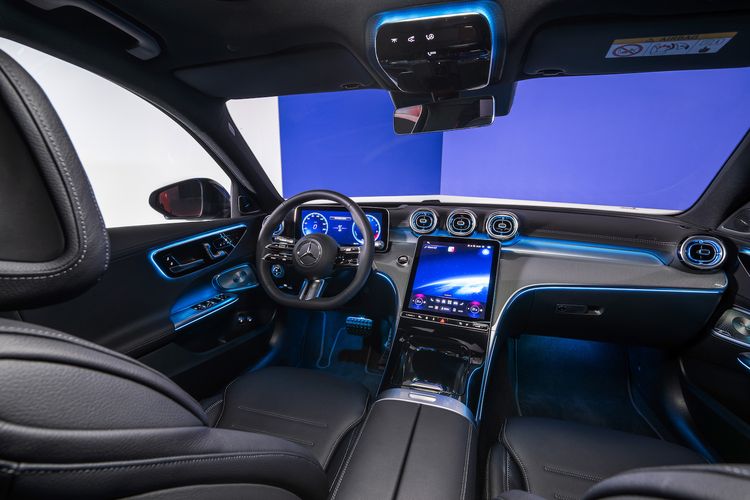 Mercedes-Benz C-Class Facelift Resmi Hadir, Desain Makin Elegan Dibekali Mesin Hybrid interior mercedes benz c class