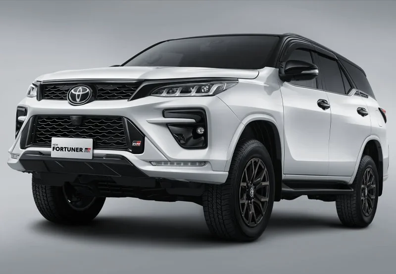 kelebihan Fortuner GR Sport 2021 - Moladin