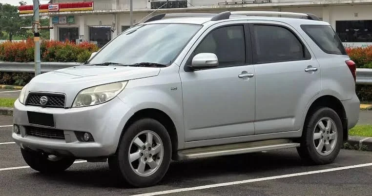 Daftar Harga Terios 2012 TX Bekas, SUV 7-Seater Mulai Rp95 Jutaan kelebihan Terios 2012 TX - Moladin