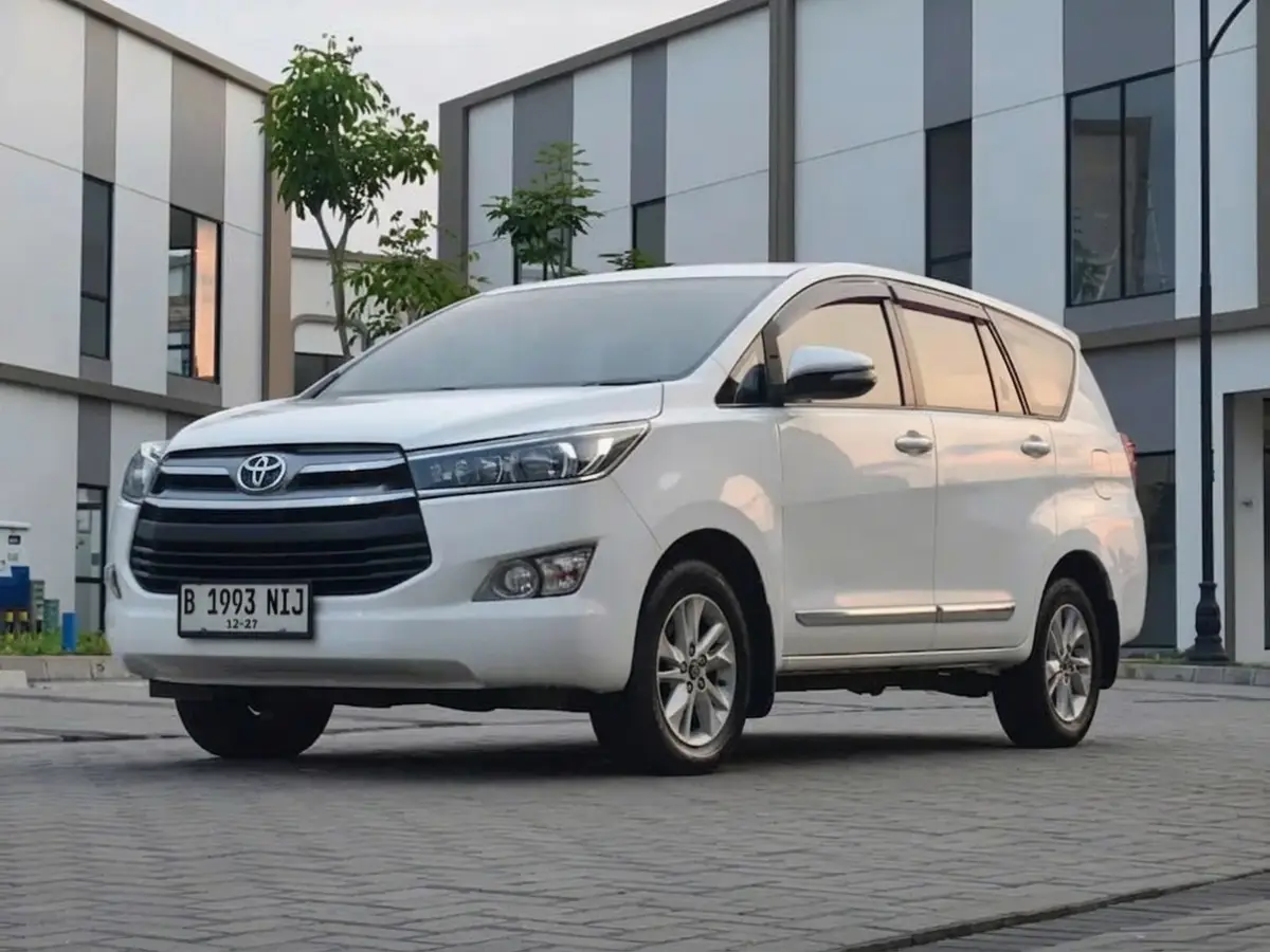 Kijang Innova Reborn G Bensin 2017: Cek Harga Bekas Agustus 2026 dan Tips Membelinya