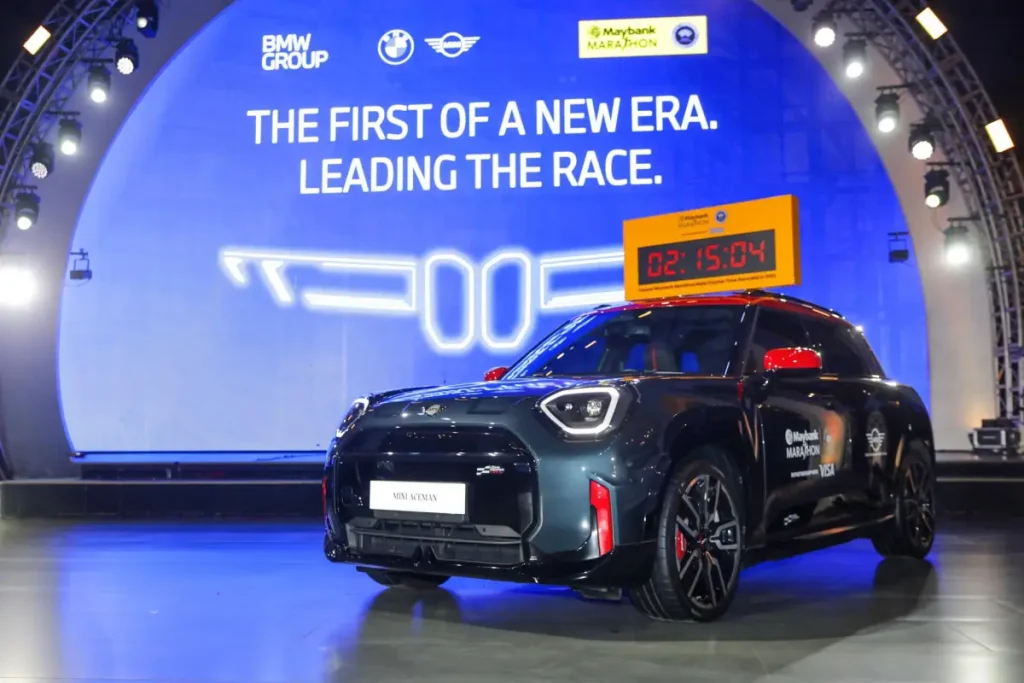 BMW iX3 Jadi Lead Car Maybank Marathon 2026, SUV Listrik dengan Jarak Tempuh 805 Km mini aceman
