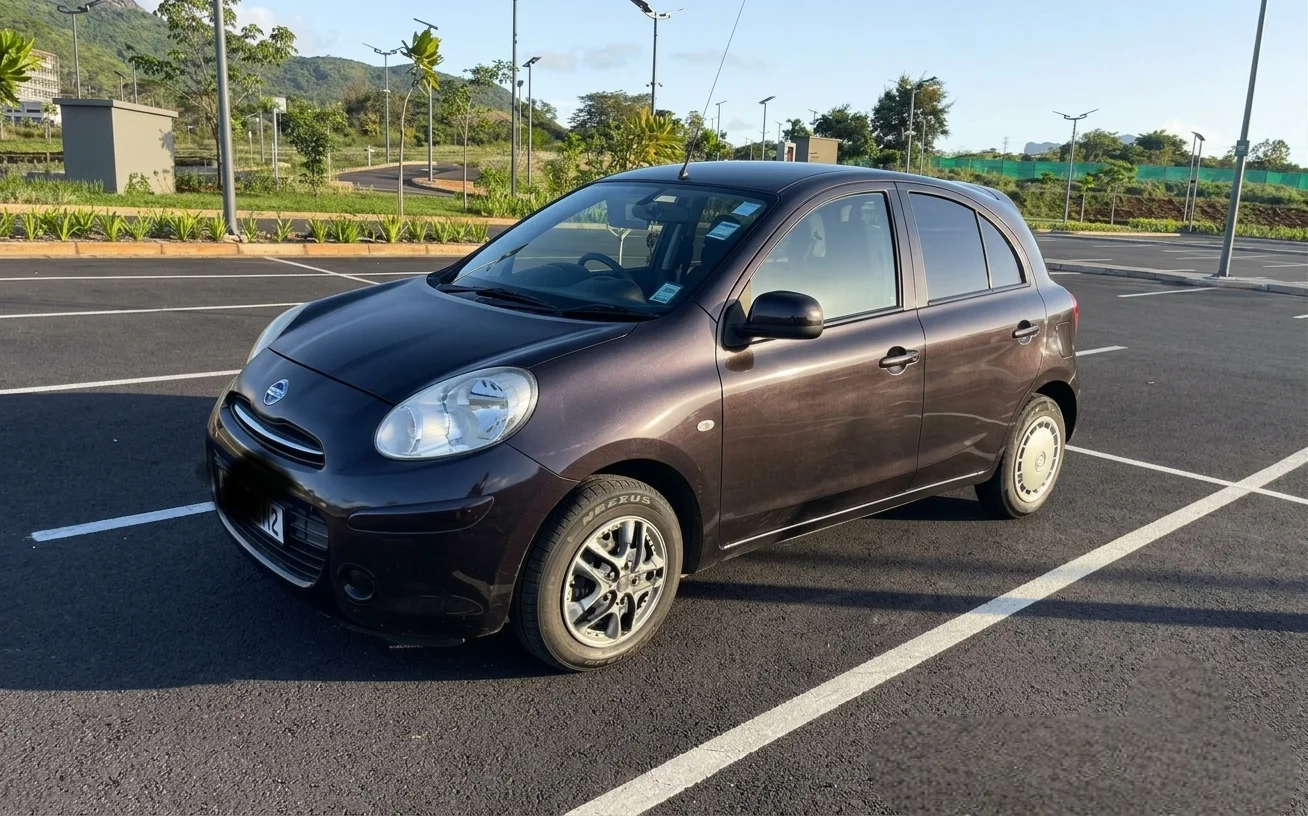 5 Mobil Nissan 60 Jutaan yang Masih Layak Pakai, Cocok untuk First Car! 5 Mobil Nissan 60 Jutaan yang Masih Layak Pakai, Cocok untuk First Car!