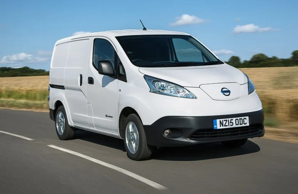 mobil bekas nissan evalia 2014 - Moladin