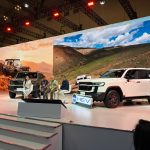 Perkuat Strategi Multi-pathway, Toyota Boyong New Land Cruiser 300 HEV dan Land Cruiser FJ ke GIIAS 2026 - Tuwaga