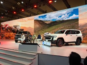 Perkuat Strategi Multi-pathway, Toyota Boyong New Land Cruiser 300 HEV dan Land Cruiser FJ ke GIIAS 2026
