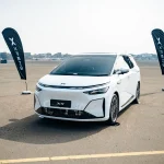XPENG New X9 Diuji Langsung, Punya Radius Putar 5,4 Meter! - Tuwaga