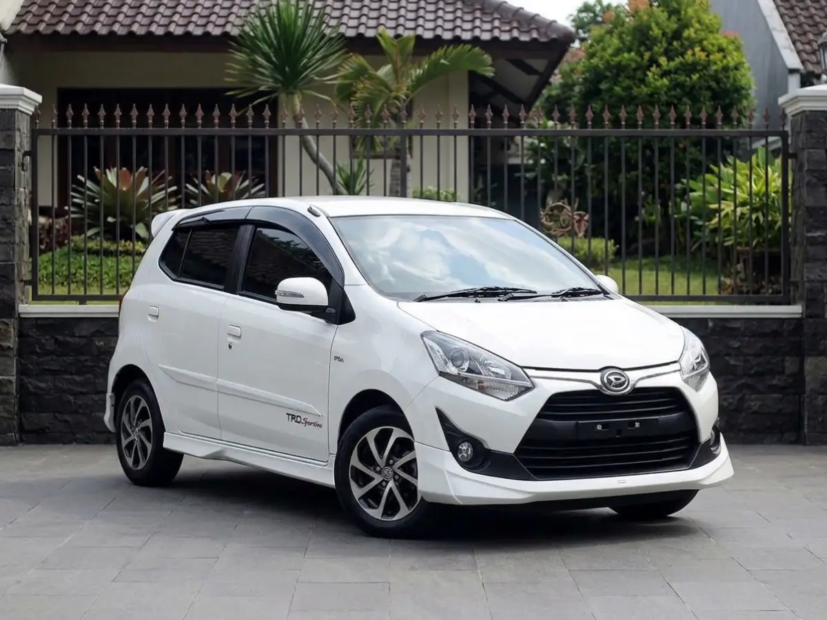 Agya TRD 2017 Bekas, Harga Rp100 Jutaan Bikin City Car Ini Menarik