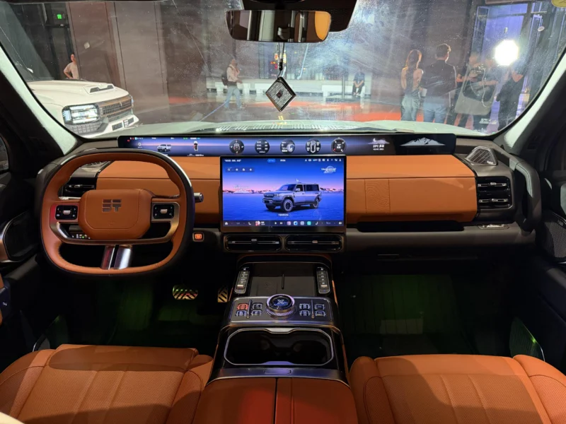 Jetour G700 Resmi Meluncur, Bawa Huawei ADS 5.0 dan Tenaga 892 Hp interior Jetour G700 - Moladin
