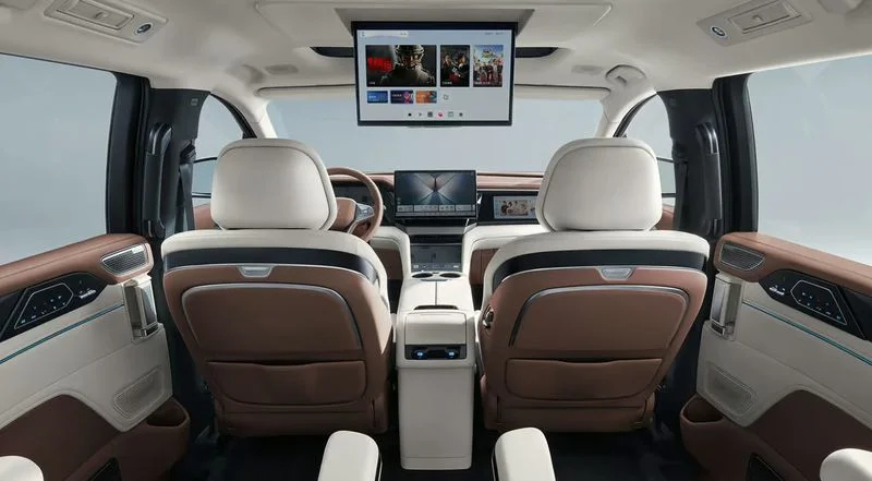 kabin BYD M9 - Moladin