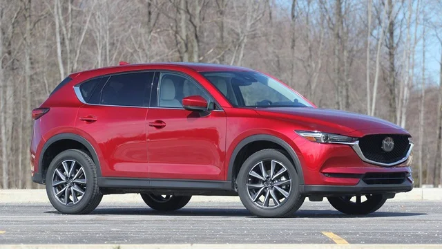 Segini Harga Mazda CX-5 2018 Bekas, Fitur Mewahnya Jadi Incaran! kelebihan mazda cx-5 2018 - Moladin