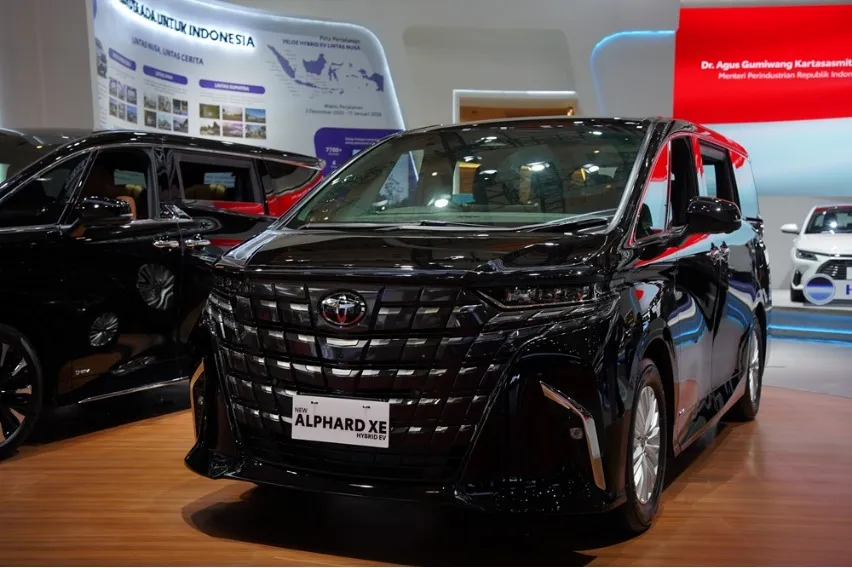 Alphard XE Bensin CVT 2026: Harga & Spesifikasi spesifikasi alphard xe bensin cvt 2026 - Moladin