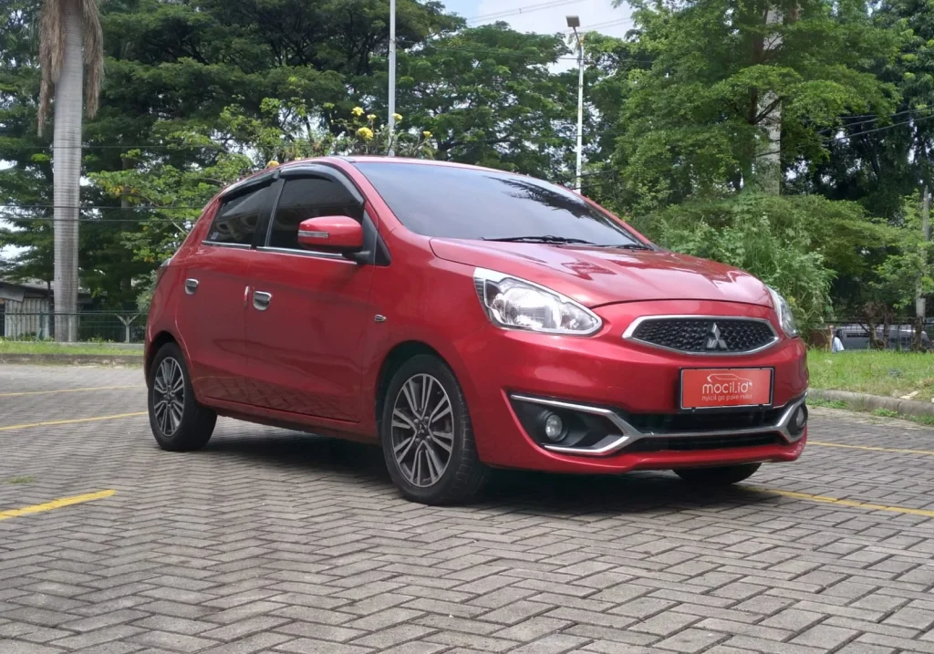 spesifikasi mitsubishi mirage exceed 2016 - Moladin