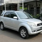 Terios 2007 Bekas, SUV 7 Penumpang dengan Mesin 1.5 Liter - Tuwaga