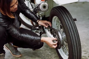10 Penyebab Turun Mesin Motor dan Tanda-Tanda yang Perlu Diwaspadai
