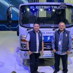 Mobil Anak Bangsa (MAB) Pamerkan Kendaraan Listrik Niaga Hingga Solusi Mobilitas Listrik Terintegrasi di PEVS 2026 - Tuwaga
