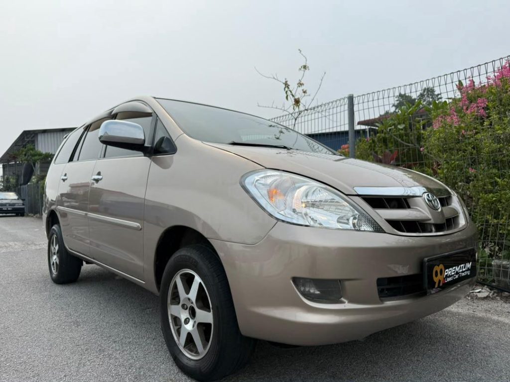 Innova bensin 2006 - Moladin