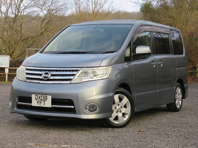 Nissan Serena C24 2008 Bekas, MPV Mewah untuk Keluarga Harga Rp50 Jutaan! Nissan Serena C24 2008 - Moladin