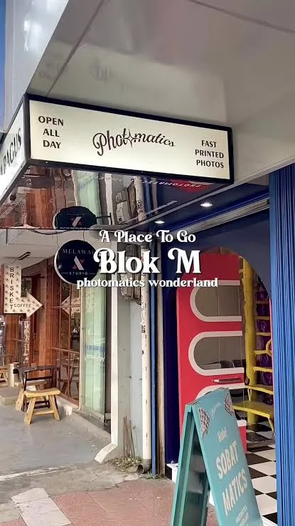 10 Tempat Photobox di Blok M yang Lagi Viral, Ada Tema Akuarium hingga Bunga Photomatics Wonderland