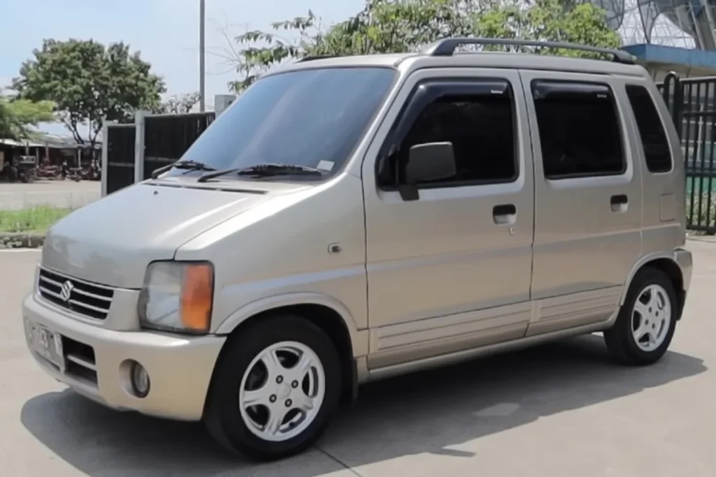 Harga Suzuki Karimun Kotak 2004-2006 Bekas, Mobil Irit yang Legendaris Suzuki Karimun Kotak 2004-2006 - Moladin