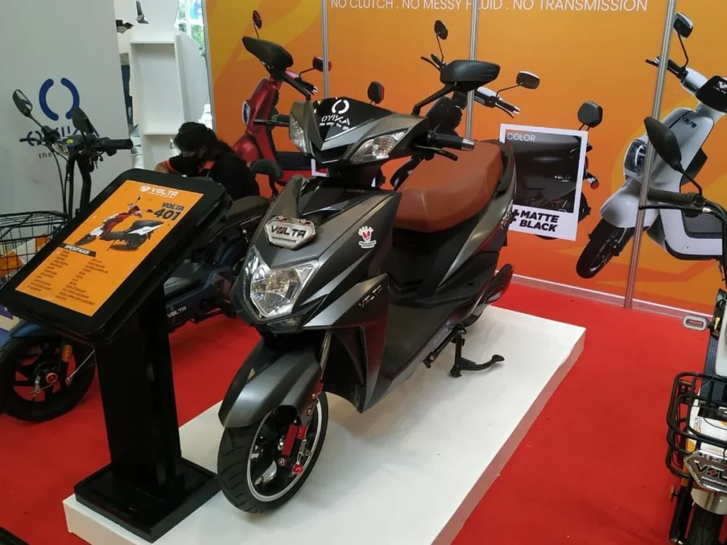 Volta S motor listrik jarak tempuh 100 km - Moladin