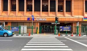 10 Makanan Enak Dekat Stasiun Cikini, dari Kuliner Legendaris hingga Street Food