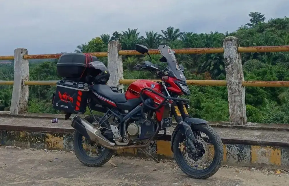 7 Gaya Modifikasi Vixion Old Paling Keren, Tampilan Jadi Lebih Sporty modifikasi vixion old gaya adventure - Moladin