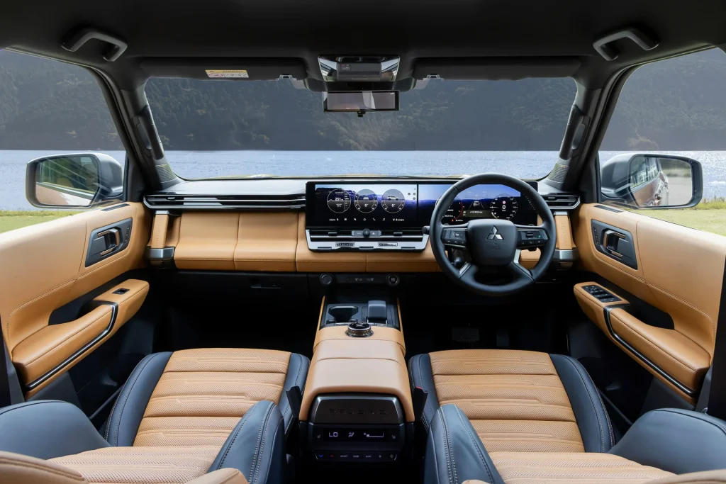 Mitsubishi Pajero Sport Terbaru Siap Meluncur Desember 2026, Dilengkapi Teknologi 4WD pajero sport terbaru kabin