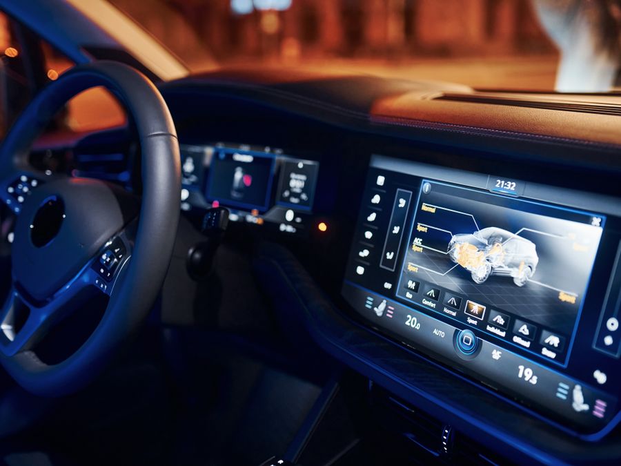 5 Mobil 200 Jutaan dengan Fitur ADAS Terbaru 2026, Ada Fronx hingga Raize! pilihan mobil 200 jutaan dengan fitur ADAS - Moladin