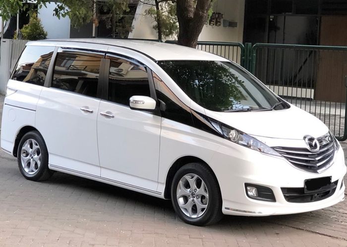 3 Mobil Pintu Geser di Bawah Rp150 Juta, Ada Mazda Biante dan Nissan Serena rekomendasi mobil pintu geser di bawah rp150 juta - Moladin