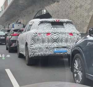 Beredar Spyshot BYD Atto 8 di Bundaran HI, Bakal Masuk Indonesia?